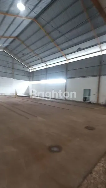 image GUDANG SERBA GUNA (3)