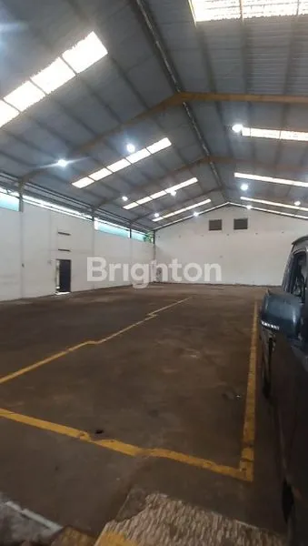 image GUDANG SERBA GUNA (6)