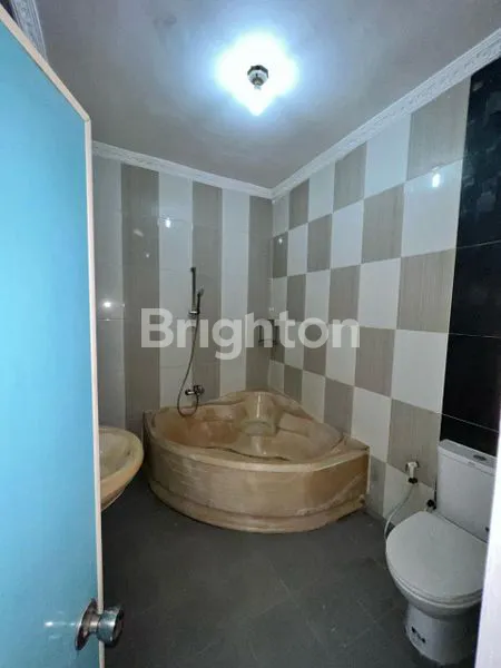 image RUMAH HOOK SIAP HUNI PERUM WIGUNA TIMUR REGENCY GUNUNGANYAR (7)