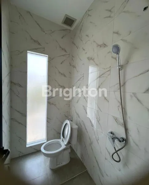 image RUMAH NEW GRESS MINIMALIS RUNGKUT ASRI DEKAT NIRWANA, BARUK, NGINDEN (3)