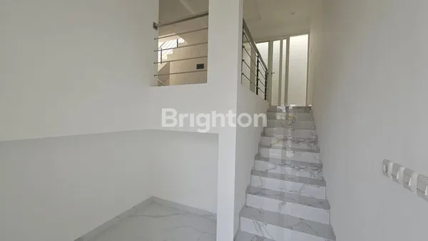 image RUMAH MINIMALIS MODERN DI PAKUWON CITY (2)