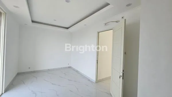 image RUMAH MINIMALIS MODERN DI PAKUWON CITY (4)