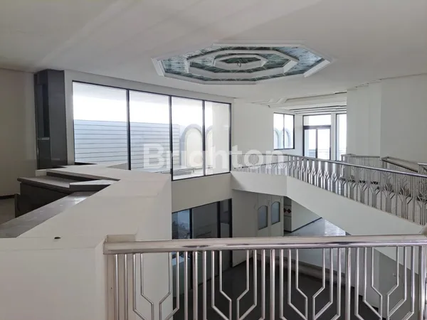 image RUMAH TENGAH KOTA EMBONG KENONGO LOKASI STRATEGIS CIAMIK (4)