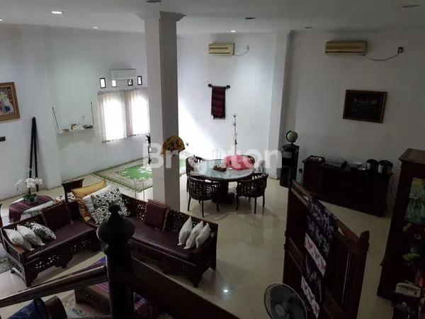 image RUMAH 4 LANTAI COCOK UNTUK KOS-KOSAN DI RAWAMANGUN JAKARTA TIMUR  (8)