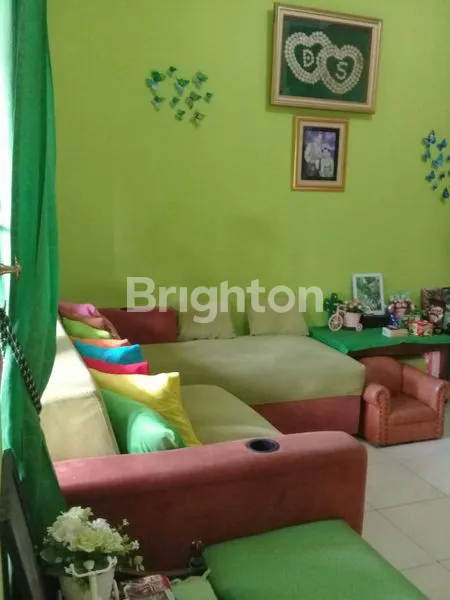 image RUMAH NYAMAN SIAP HUNI DI SAWANGAN DEPOK (2)