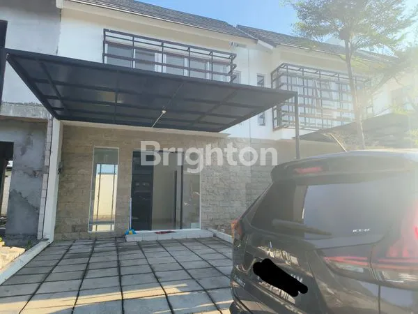 image  RUMAH 2 LANTAI DI MUTIARA CITY, SIDOARJO (2)