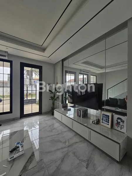 image RUMAH 2 LANTAI CASA VARYA (2)