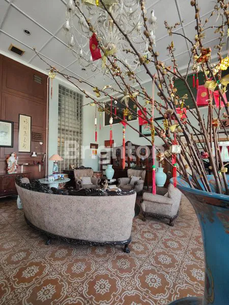 image RUMAH SIAP HUNI JALAN SLOMPRETAN - RUMAH TEMPO DOELOE DAERAH PECINAN SURABAYA. LOKASI STRATEGIS SELANGKAH MENUJU PASAR ATOM DAN KYA KYA KEMBANG JEPUN (3)