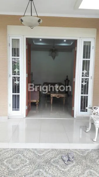 image RUMAH ASRI 2 LANTAI DI REMPOA (3)