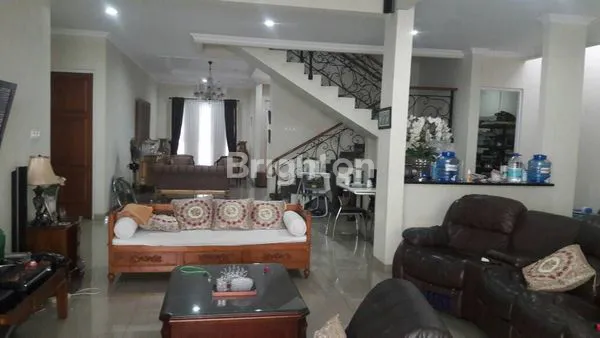 image RUMAH ASRI 2 LANTAI DI REMPOA (5)