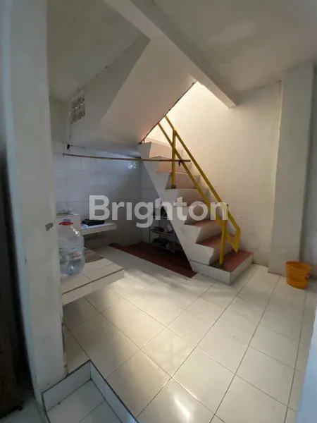 image RUMAH 2 LANTAI DENGAN HARGA TERJANGKAU DI KOTA MALANG (5)