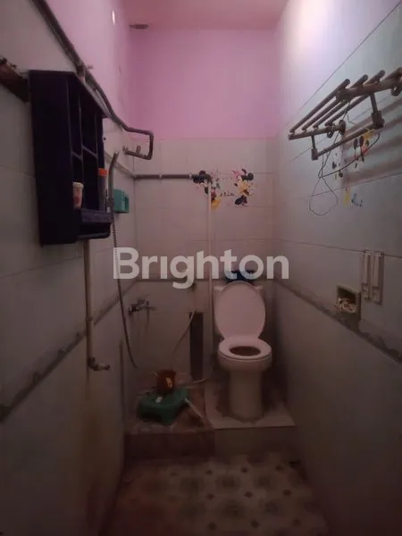 image RUMAH SIAP HUNI 2 LANTAI DI SELOMULYO PEDURUNGAN SEMARANG (8)