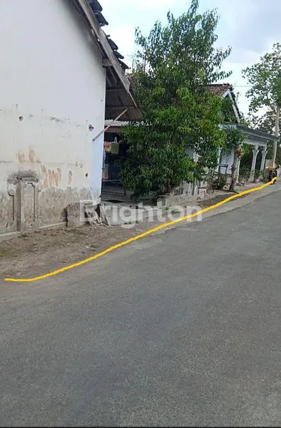 image RUMAH, TANAH, DAN GUDANG DI SRENGAT BLITAR (3)