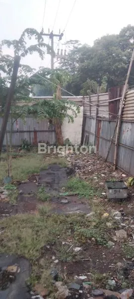 image TANAH PINGGIR JALAN TRUK TRONTON MASUK DAERAH CILEUNGSI (4)