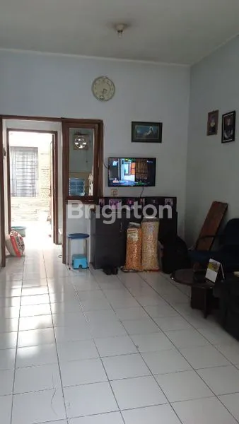 RUMAH DI GEMPOL ASRI