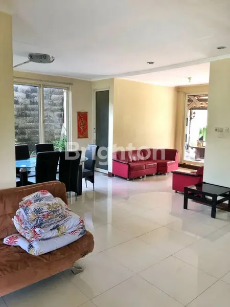 image VILA LEDUG KHARISMA PRIGEN PASURUAN (2)