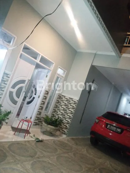 image DIJUAL RUMAH PLUS KIOS UTK USAHA (2)