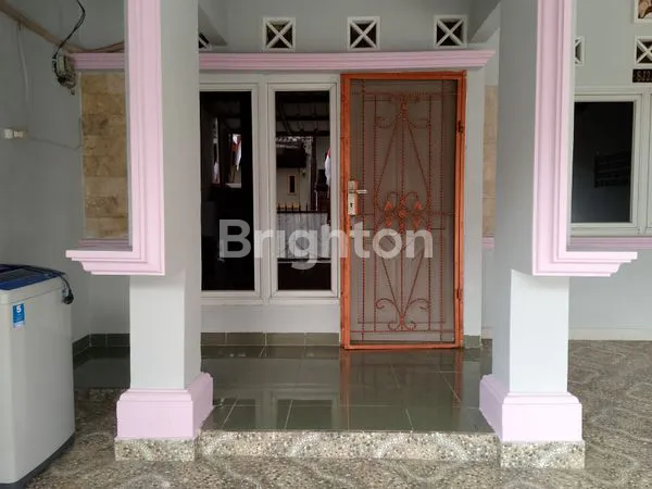 image RUMAH MINIMALIS NEMPEL KOTA WISATA VILLA NUSA INDAH 5 (2)