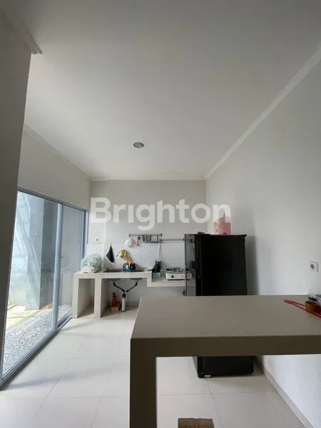 image RUMAH 2 LANTAI BONUS FURNISH  (2)