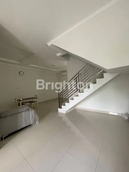 image RUMAH 2 LANTAI BONUS FURNISH  (4)