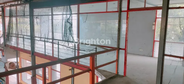 image GEDUNG DI JALAN PENJARINGANSARI SURABAYA TIMUR SANGAT COCOK UNTUK GEDUNG OLAHRAGA, KANTOR, GEDUNG PERTEMUAN, KOMERSIAL (5)