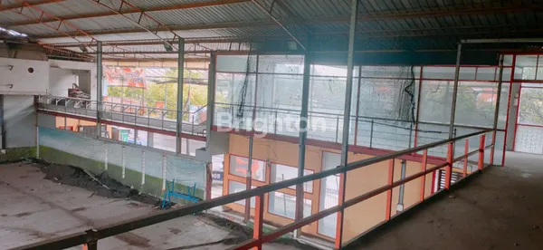 image GEDUNG DI JALAN PENJARINGANSARI SURABAYA TIMUR SANGAT COCOK UNTUK GEDUNG OLAHRAGA, KANTOR, GEDUNG PERTEMUAN, KOMERSIAL (6)