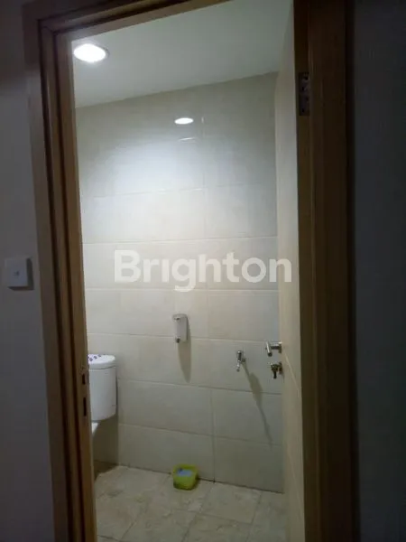 image DISEWAKAN RUKO 5 LANTAI DI GLODOK KOTA (4)