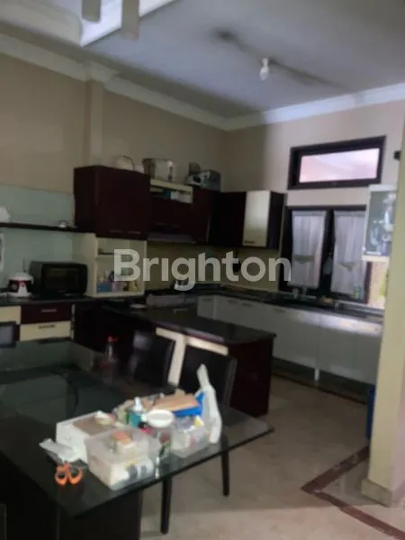 image 2 RUMAH RENOV JADI 1 HARGA MIRING BU (5)