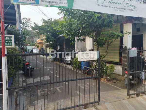 image RUMAH DI PERUM BINONG PERMAI NEMPEL GADING SERPONG DEKAT BSD DAN KARAWACI (4)