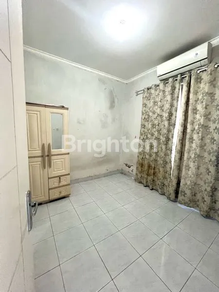 image RUMAH 1 LANTAI KOSONGAN NEW VALENCIA BALIKPAPAN REGENCY (7)