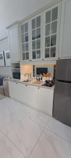 image RUMAH AMERICAN CLASSIC GRAND DUTA CITY SUMMARECON CROWN GADING HARAPAN INDAH BEKASI   (4)