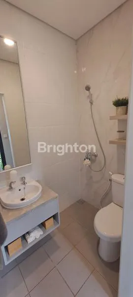 image RUMAH AMERICAN CLASSIC GRAND DUTA CITY SUMMARECON CROWN GADING HARAPAN INDAH BEKASI   (7)