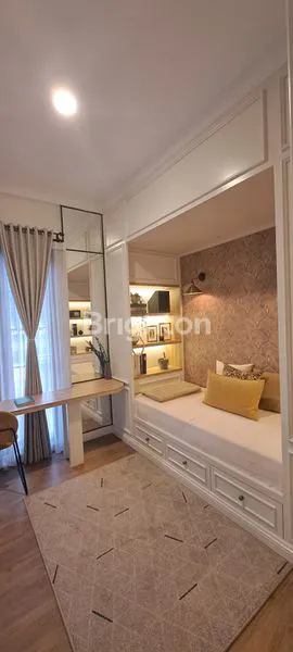 image RUMAH AMERICAN CLASSIC GRAND DUTA CITY SUMMARECON CROWN GADING HARAPAN INDAH BEKASI (1)