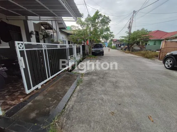 image RUMAH KELUARGA NYAMAN DAN STRATEGIS (3)