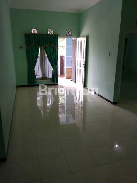 image RUMAH SIAP HUNI DEKAT UNDIP DI VILLA MULAWARMAN TEMBALANG SEMARANG (4)