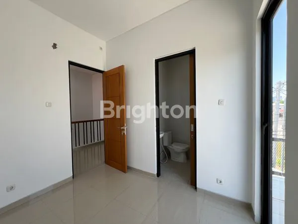 image GADING PANTAI DEKAT KENJERAN BABATAN PANTAI (7)