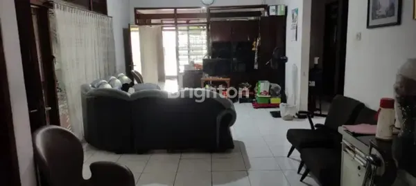image DIJUAL RUMAH NGINDEN KOTA COCOK UNTUK TEMPAT TINGGAL / KOS²AN DEKAT RAYA NGINDEN (3)