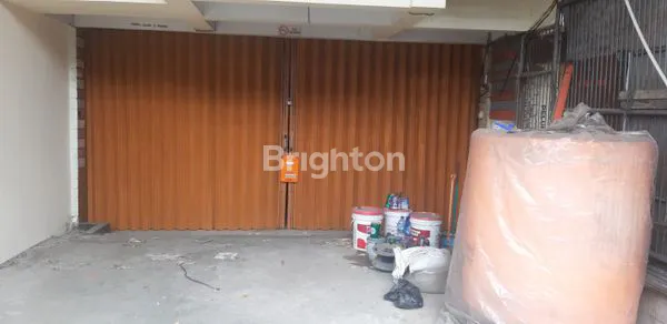 RUKO BAGUS 2LANTAI,LB180M2;HGB,SELANGKAH PASAR DAN MALL,COCOK KULINER DLL