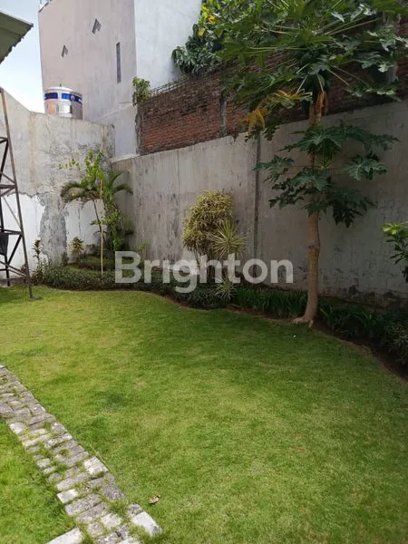 image RUMAH CANTIK NAN ANGGUN DI KARANGPLOSO MALANG (8)