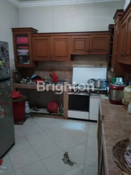 image RUMAH DENGAN KEAMANAN 24 JAM DI AREA PERUMAHAN KLENDER JAKARTA TIMUR. WILAYAH SANGAT STRATEGIS DAN NYAMAN. #HARGA NEGO ! (3)