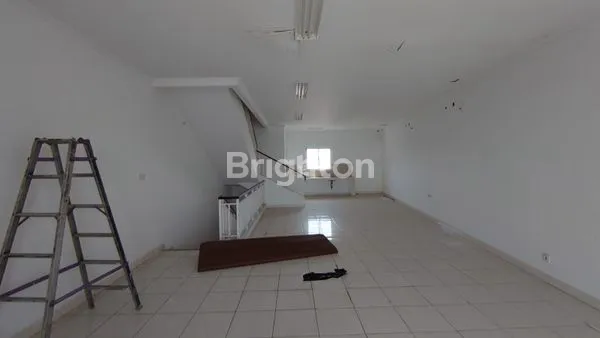 image RUKO 3 LANTAI DI DARWIN SCIENTIA SUMMARECON SERPONG (2)