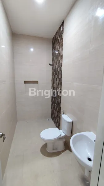 image RUMAH NEW MINIMALIS DI JALAN RUNGKUT MENANGGAL  (3)