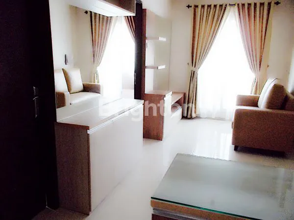 DIJUAL/DISEWAKAN APARTEMEN FURNISH RAPI DI SUNTER