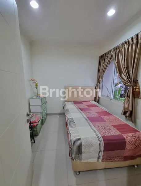 image THOMSON SUMMARECON GADING SERPONG TANGERANG (6)