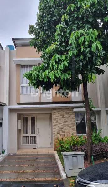 image THOMSON SUMMARECON GADING SERPONG TANGERANG (1)