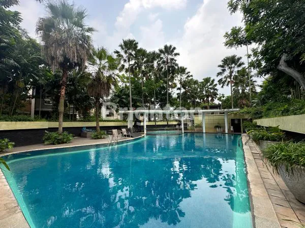 image RUMAH HOOK DI CLUSTER KARELIA GADING SERPONG (7)