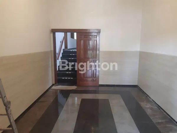 image RUMAH MEWAH MODERN DI LOKASI PUNCAK DIENG (7)