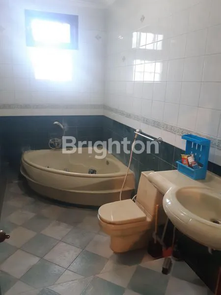 image RUMAH MEWAH MODERN DI LOKASI PUNCAK DIENG (5)