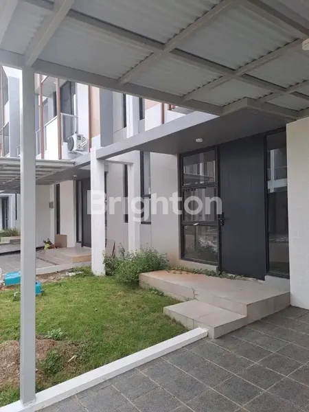 image RUMAH BARU DI CLUSTER YUTHICA BSD CITY (2)