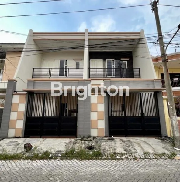 image RUMAH 2 LANTAI  SUTOREJO  DEKAT SUTOREJO TIMUR, SUTOREJO SELATAN,SUTOREJO UTARA, SUTOREJO PRIMA INDAH, SUTOREJO PRIMA UTARA, GRIYA SUTOREJO ASRI,  MULYOSARI TIMUR, MULYOSARI BARU, MULYOSARI PRIMA, WISMA PERMAI   (2)